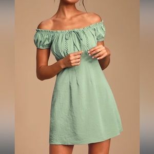 Never worn! Cute sage summer dress